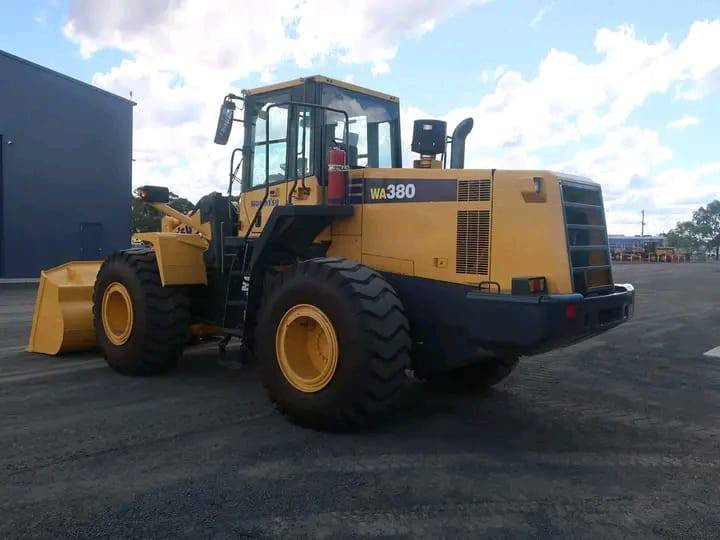 2011 KOMATSU WA380
‏ساعات التشغيل 4110
‏الشفل نظيف كلش مخزن اخو الجديد
‏مكفول من كلشي 
‏مكان الشفل أوربا
‏مدة الوصول الى العراق ٣٠ يوم بعد الاتفاق 
‏السعر 33000$
يعني 3 شدات و30 ورقه
‏للتواصل خاص او 
‏واتساب 380947108102+


**إذا كنت صاحب هذا الإعلان وتريد حذفه لأي سبب، رجاءا أرسل رسالة إلى الدعم الفني**