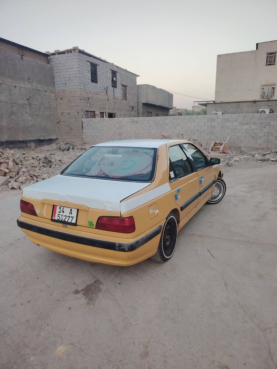 سلام عليكم  بيجو باص مديل 15سنويه بسمي تنتهي ب2027بنهايته سياره نضيفه الله شاهد يدي بيه تجي وشوف بعينك ومكفوله من الضربة مكاني بصرة تنومه رقمي ***********
