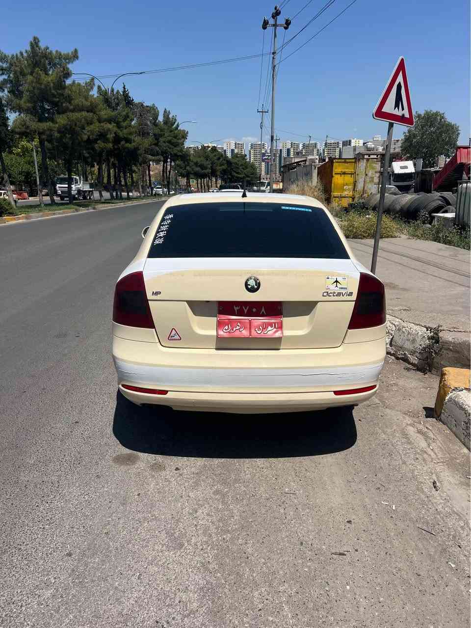 (SOLD) ‎سكودا 2010كير عادي كير مكينا بشه ر مكينه جيتا غورامات 7.5 سعر 90مجاله كي كيم ***********‎ دهوك, العراق
