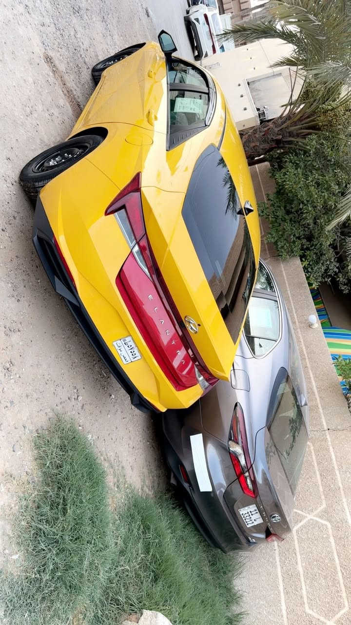 السلام عليكم للبيع النترا ٢٠٢٣ وارد امريكي حادث موضح بالمنشور رقم ديالى جاهزه مكينه كير صدر تخم تاير خير من لله بيهه منضومه مال غاز الشراي يتصل ***********
