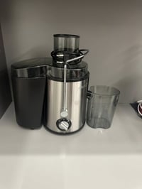 إلكترونيات • للبيع • راسلني