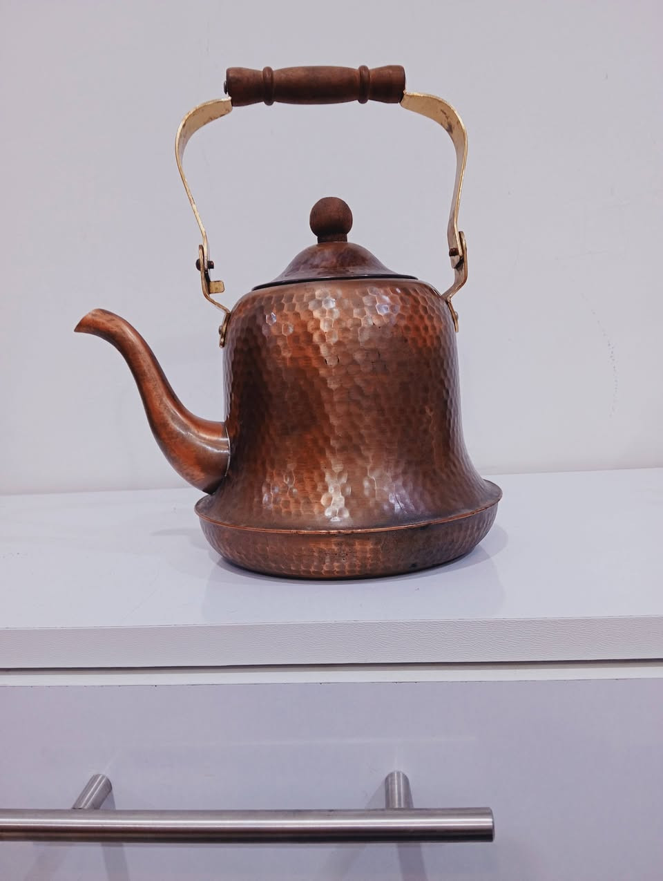 قوري نحاس احمر شغل يدوي مقبض خشب ،،، الدخل مطلي بالابيض القصدير نظافة 100% ،، دله رسلان ستيل شركة السيف بدون اي عيب ،،،،، يوجد توصيل لجميع المحافظات


**إذا كنت صاحب هذا الإعلان وتريد حذفه لأي سبب، رجاءا أرسل رسالة إلى الدعم الفني**