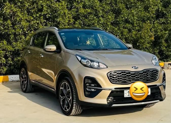 السلام عليكم
كيا سبورتج 2020 GT خليجي كفاله عامه 
موصفات سيارة معروفه تجي فول 1/1
ماشيه 40 الف 
سياره ضمان شركه دوولي 
مكاني بغداد *********** 
السعر 202 بيه شي بسيط

