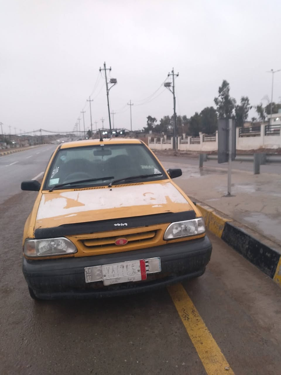 السلام عليكم للبيع السياره السعر ٢٠ وبها مجال هيا وغرامات صفر كربون بها رقم ***********
