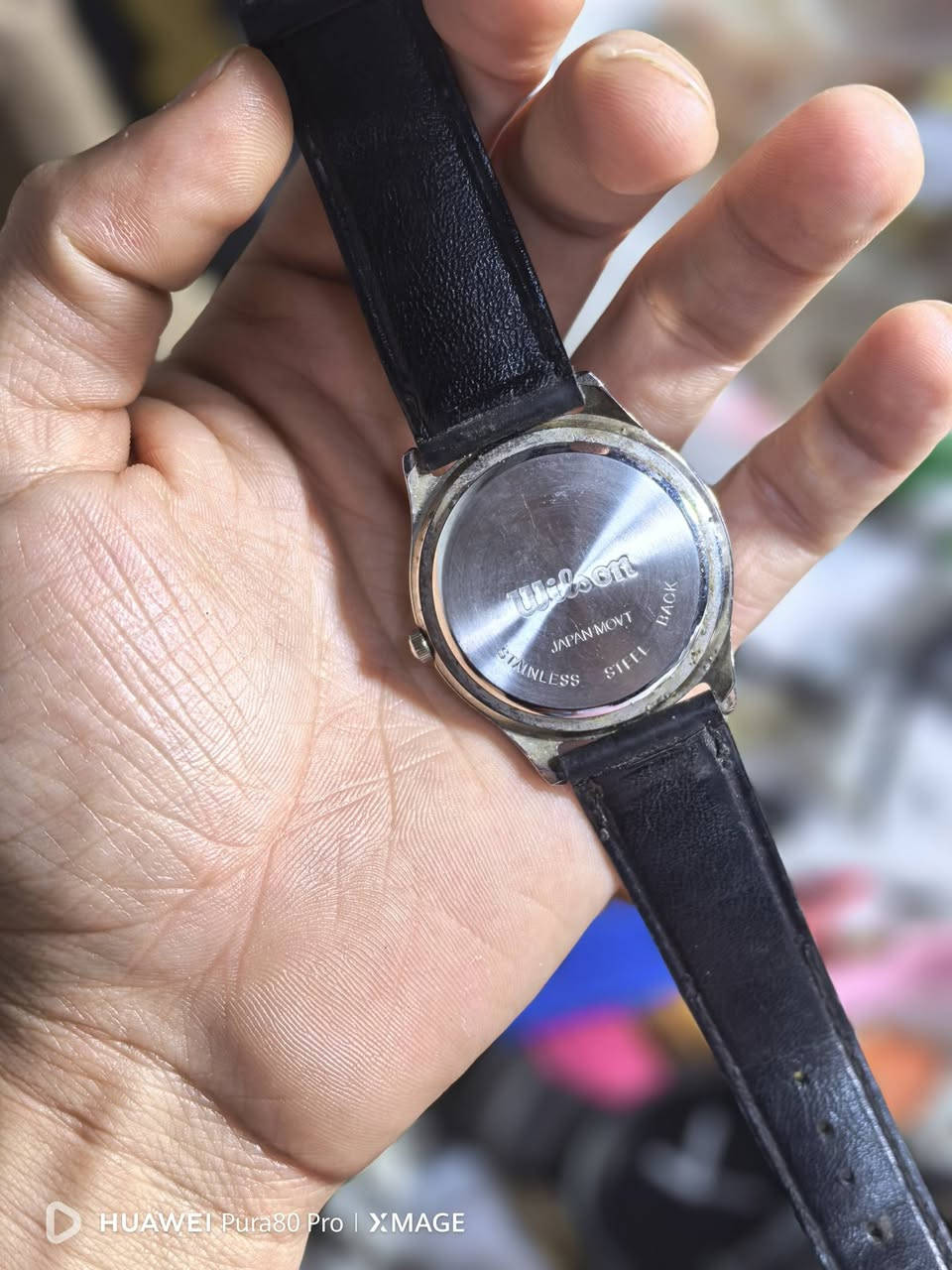 مجموعة متنوعه من الساعات الرجالي كلشي وسعره
الاسعار خاص او واتساب ***********
