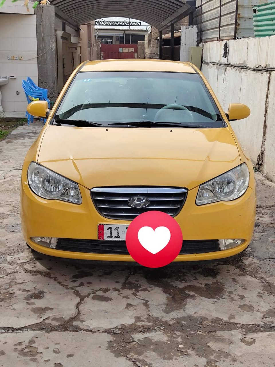 السلام عليكم ألنترا موديل 8تكسي كفاله كير ومكينه وتبريد شد جديد السياره وارد امريكي  محرك 2000 السيارة مكفوله دواخل وشاصي ولغد تخم تاير جديد حادثها جاملغ امامي وبنيد نفسه مصلح مكان السيارة بغداد الدوره سعرها 90 وبيها مجال بسيط اخوان اني مكلف بالنشر وهذا رقم صاحب السياره ***********
