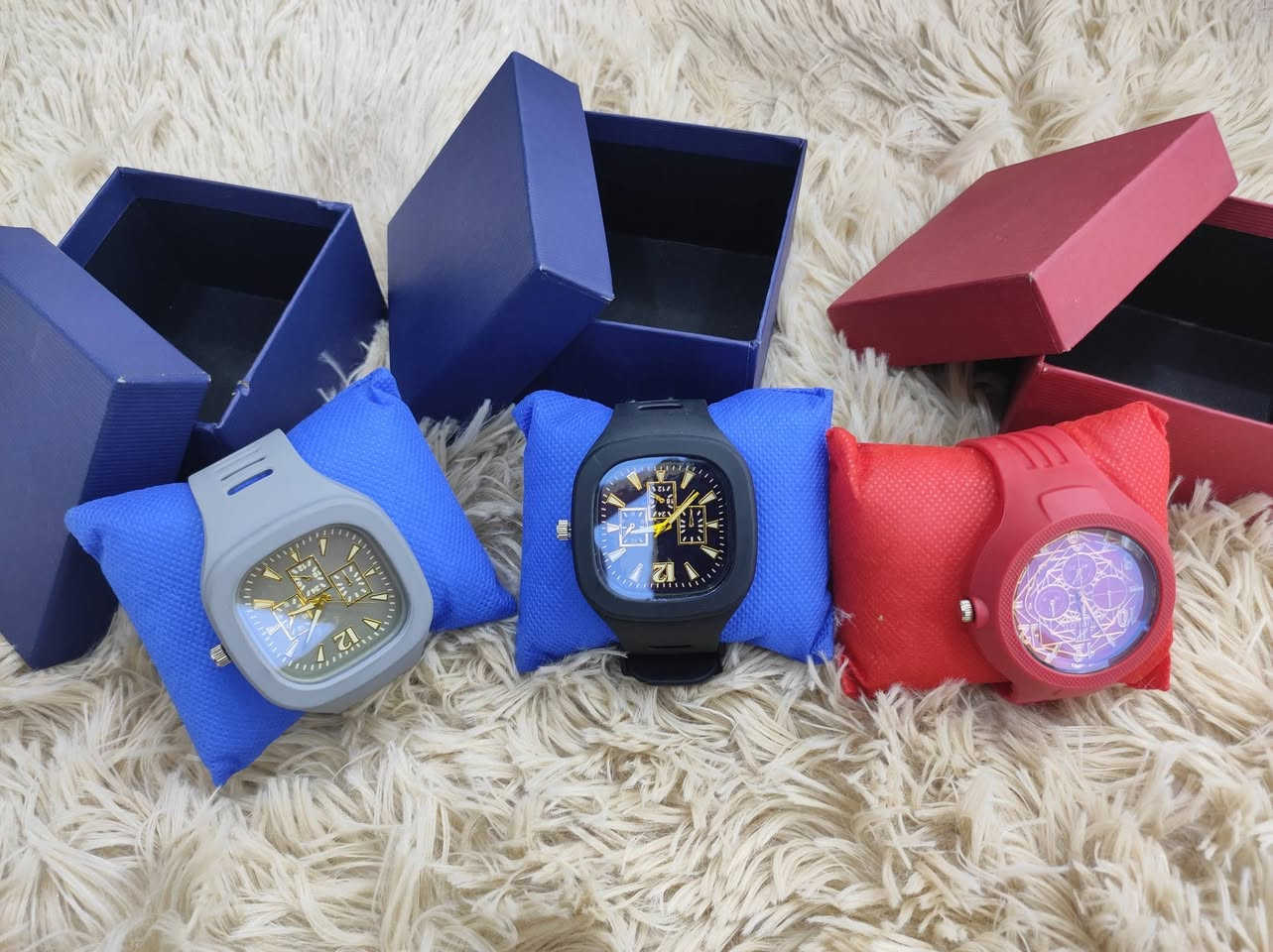 بضاعة امزون الكتروني جديده مناسبه 
و التوصيل داخل الشوملي مجاني 
للحجز و الاستفسار مراسلة الصفحه
سوق الشوملي للالكترونيات الحديثة


**إذا كنت صاحب هذا الإعلان وتريد حذفه لأي سبب، رجاءا أرسل رسالة إلى الدعم الفني**