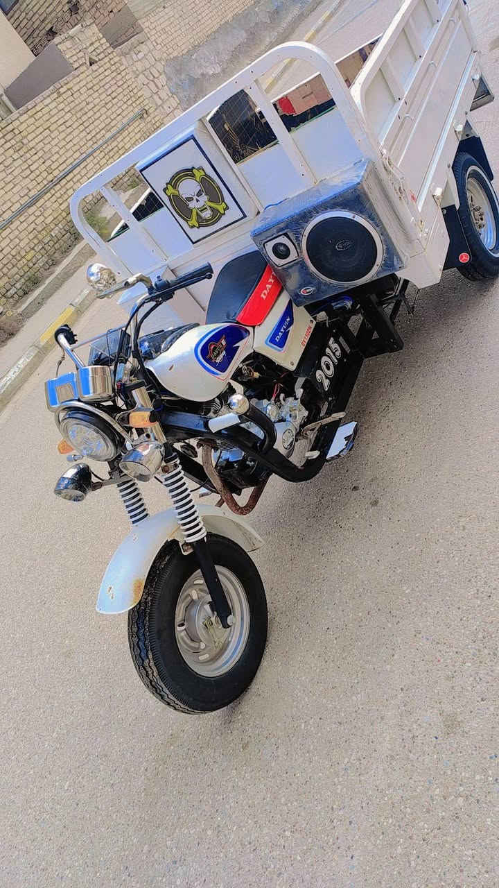 السلام عليكم مديل 15 اوراق نضيفه تعمير 25
محرك ما مفتوح
دبلات امامي خلفي جدد

اكسن لطش جديد 

وياله جدد تواير جدد

كهربائيات كله شغاله 

الستوته ربع ما تذب عليه تجي تنكر سلف أو تطلع 

السعر خاص الي تعجبه الستوته اعيوني كدامه جماعت المريضه اطلعو كبل العنوان مركز حي الفداء ***********
