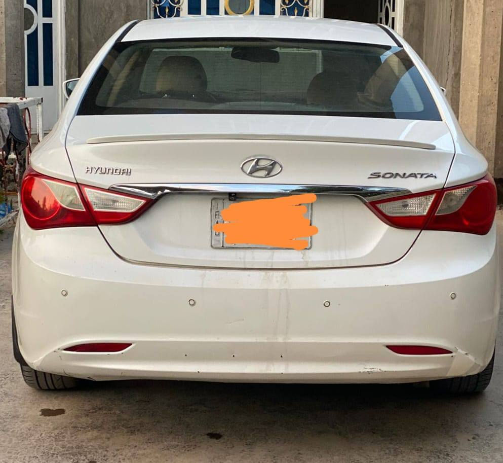 السلام عليكم
سوناتا 2010  رقم بغداد
وارد خليجي محرك 2400 دوش المحرك مكفول كفالة عامه
بيها بس البنيد وكعت علي بلوكه وبدلتة بأيدي  غير هذا كلشي مابيها 
مكفوله من كل حادث سياره نضيفه 
سعر125 مكاني بابل-حله ***********
