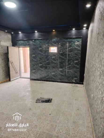 🔱 دار للأيجار في منطقة الكرادة 🔱

الموقع📍 : الكرادة / قرب ساحة الواثق  

⭕ المساحة : 200 م

⭕ الواجهة : 7 م

⭕ المشيدات : 3 طابق 

🏡 التقسيم الداخلي :

🔺 الطابق الأرضي : كراج - حديقة  - مطبخ - صالة - حمام - منور داخلي- منور خارجي - غرفة نوم

🔺 الطابق الأول : 2 غرفة نوم -حمام - جلسة كبيرة - جلسة صغيرة - بلكونة 

🔥 مميزات إضافية :

🔺يقع على شارع تجاري

🔺يصلح لشركة أو مكتب أو سكن

⭕ السعر الأيجار: عند الإتصال او حضورياً 📞

⭕ للإستفسار : ( الواتساب متاح ) 📱
*********** 

⚠️” تحذير : هذا العرض قد يختفي قبل أن تقرر !“

🟢 نستقبل عروض البيع ، الشراء ، الإستبدال ، إدارة الأملاك ، و الإيجارات بأنواعها ( سكني ، تجاري ، خدمي ) 🟢

عنوان المكتب📍: بغداد - الكرادة داخل - قرب مطعم الصبايا - فرع مدرسة لبنان ( موقعنا مثبّت على Waze , Google maps ) 

#البارق_للعقار

بغداد بغداد
