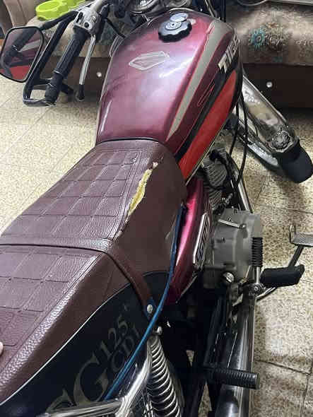 السلام عليكم 
ماطور نامي برو 2018  للبيع محرك مفتوح مبدل كازكيت فقط تحريكه ومعدل ويرمنيه شغاله كلها السعر 400  وبي مجال مكاني حي الثوره الاستفسار 

‏‪0770 741 7436‬‏
