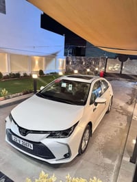 كورلا 2024 ساز ياباني اصلي تحت الضمان سياره كفاله عامه  بيه بس بل هلال...