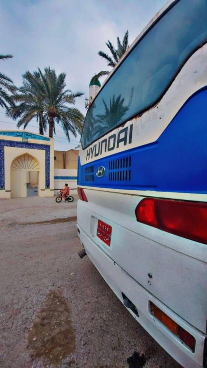السلام عليكم للبيع هونداي فيتنامي موديل 2002السياره خير من الله محرك سوبر تبريد حداديه  للتفاصيل الاتصال ***********
