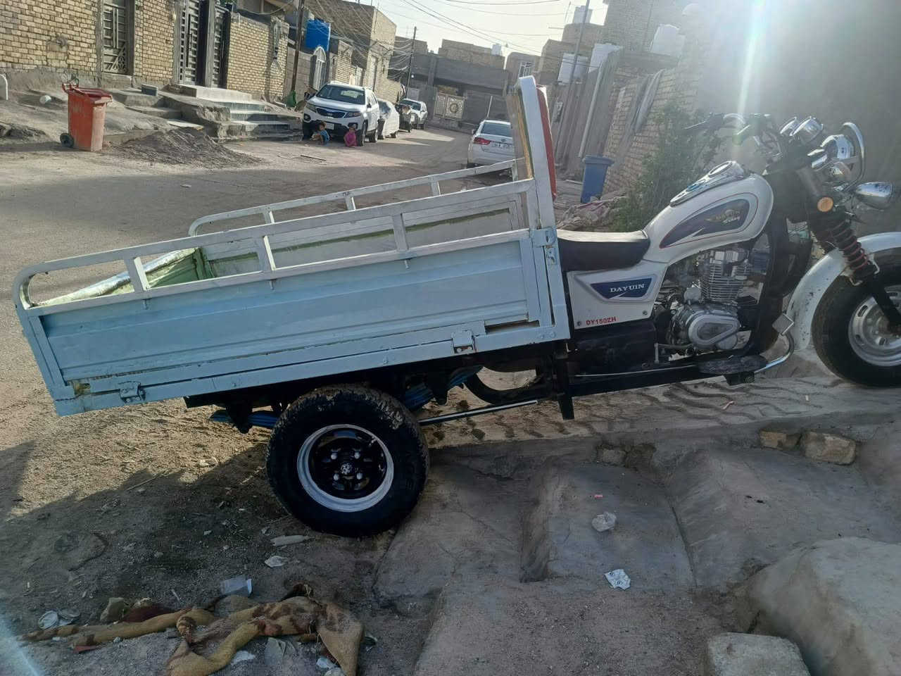 سلام عليكم مديل 12
أوراق كامله شاصي مكفول 
دراجه ماعوزه شي بس تجفيت 
سعرها1300وبيها مجال ..
***********
