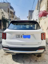 ماشيه 40 سورنتو 2024  محرك 6 سلندر   كير ماوس  بنراما   داتوشو  حساسات...