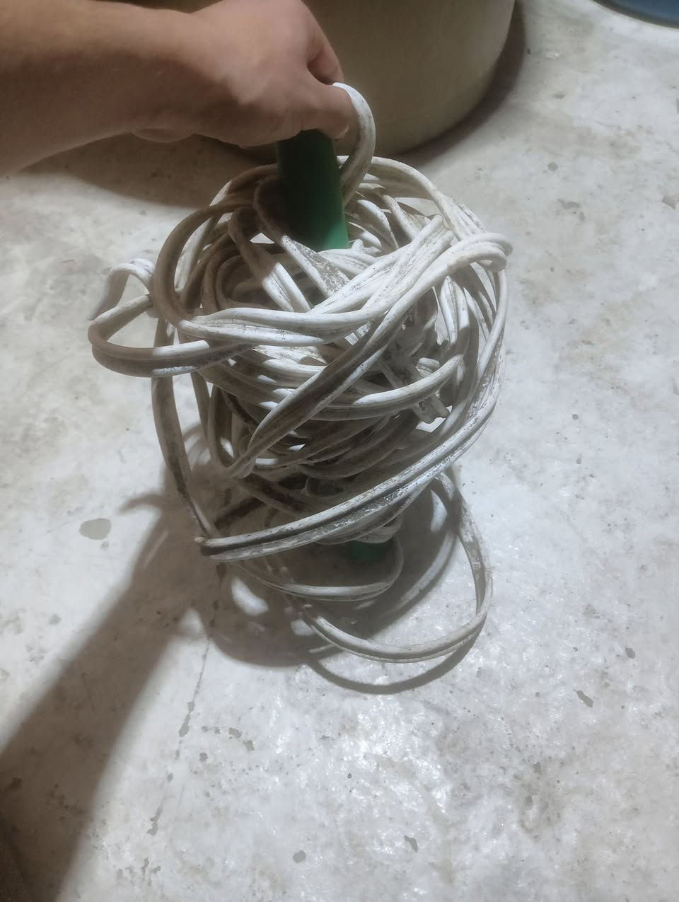 واير 4×2  (14Mمتر يرهم سيار السعر قيم بما يرضي الله الخاص مفتوح*********** /***********
