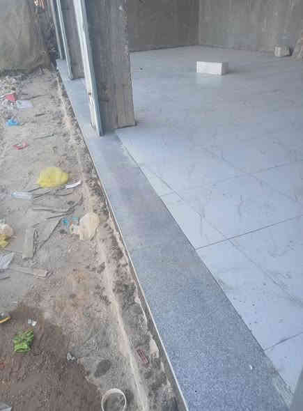 خلفه سراميك ومرمر هذا جزء من عملي ***********
