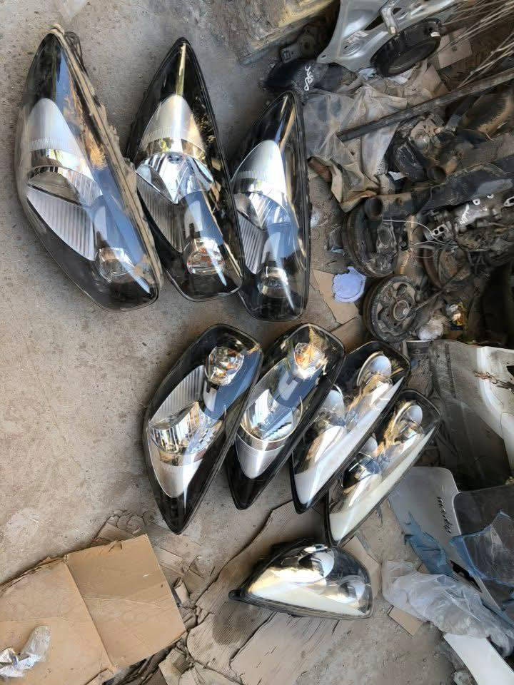 السلام عليكم
يتوفر  لايتات بيكانتو جميع موديلات

وi10 جميع موديلات

عنوان / سوق بغداد قرب وزارة تعليم العالي

محلات حازم دايو

***********
