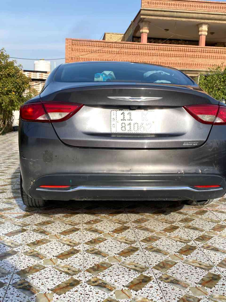 سلام عليكم من رخيصة الادمن سي 200 موديل 2016 نص فول  السعر 115 مكان السيارة بابل ***********
