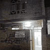 اخوان سلام عليكم بيت ٥٥ متر قاطين كامل البيت ماي مجاري كهرباء تبليط كا...