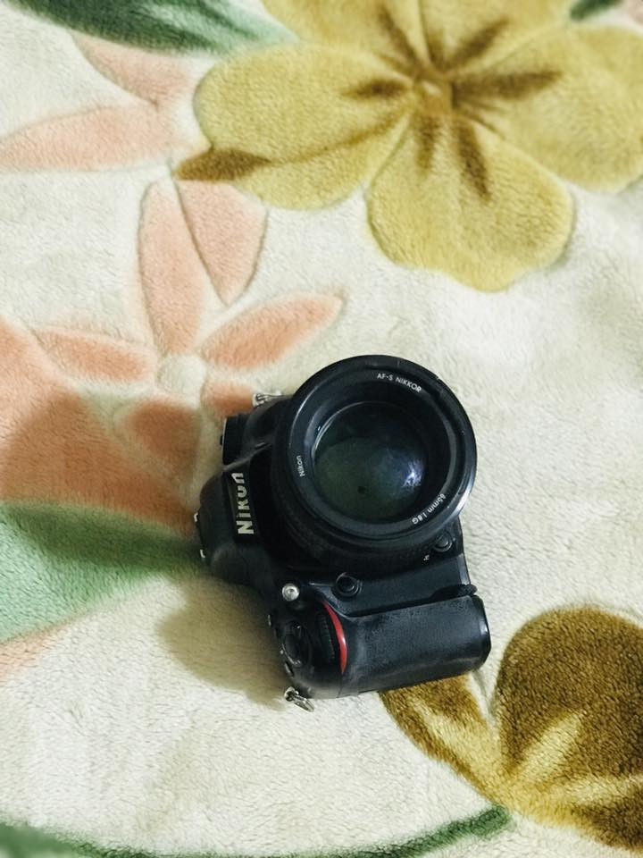 سلام عليكم كامره نيكون سعر خاص مضروب شتر فقط مستعمله شي بسيط الله شاهد كامره تخبل ***********
