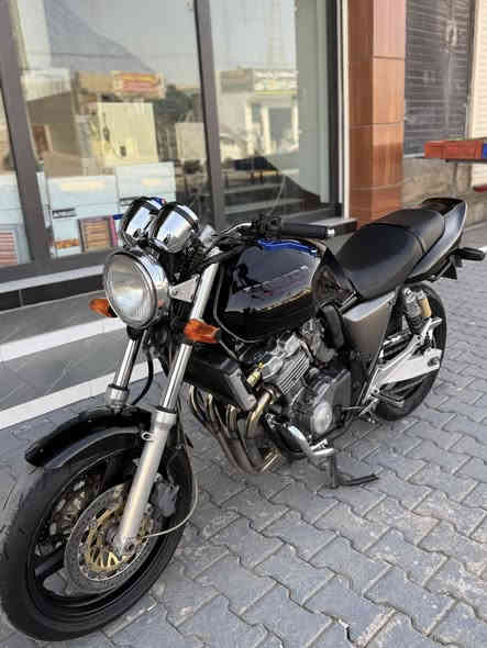 سلام عليكم للبيع 
سيبي فور جيل اول
موديل 1997
دراجه لوك 
مكفوله كفاله عامه نكره سلف بكل وقت
دراجه جديده بمعنه الكليمه احلا من صور 
أوراق موجود 
سعر 17 بيهه مجال للشراي 
مكاني كركوك 

***********📞
***********📞
