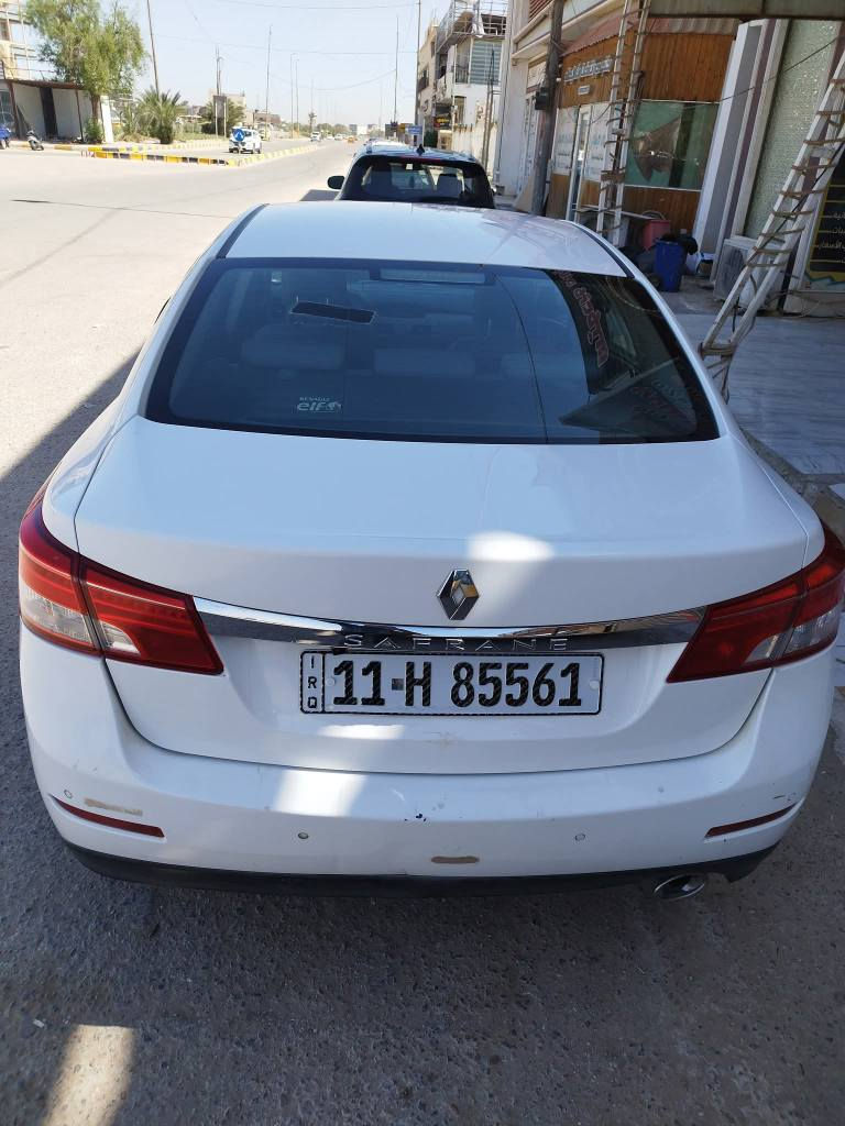 السلام عليكم 
-رينو سافران موديل 2016
-ماشيه 178
-گير ومكينه مكفولات
-رقم بغداد باسمي مداور بنفس اليوم
-نقصه فريز تبريد فقط
-السعر 85
-السونار مرفق
-الشراي يتصل *********** ديوانية, القادسية
