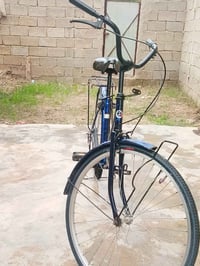 بسكل للبيع سعره 07849750865