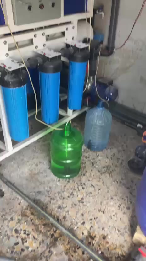 سلام عليكم رمضان كريم
محطه ام 1000 دوزن يطالي محطه بعده جديده صارله عندي 5 اشهر محطه فول اوتوماتيك  الإنتاج 1000 بل ساعه المطورات دوزن يطالي الاملاح 4  
رقم الهاتف. ***********
