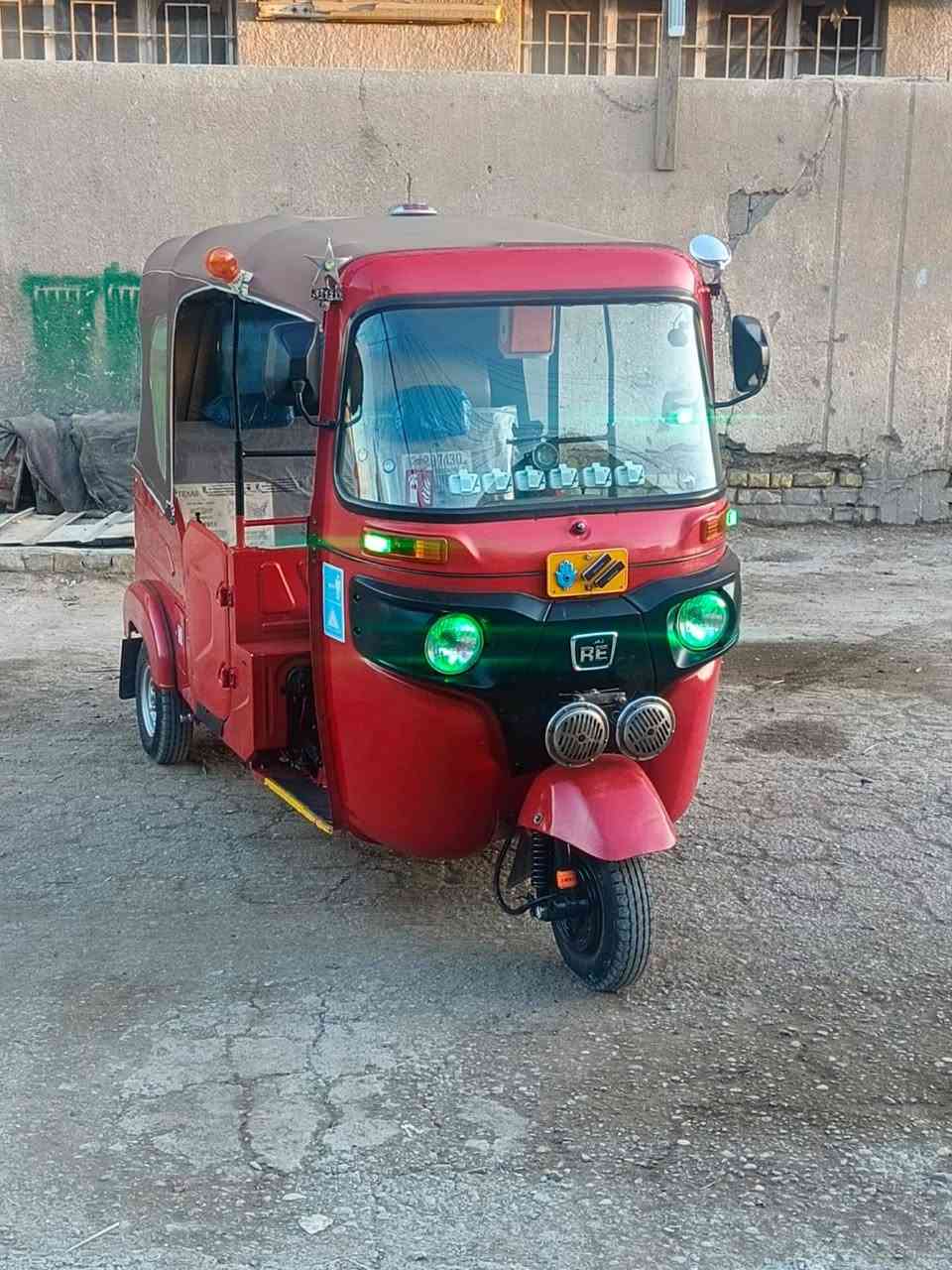 سلام عليكم تكتك للبيع تكتك كفاله عامه محرك كير اكسل تجي و تشوف بعينك تكتك خير من الله تكتك رقم و سنويه رقمها كربلاء بيهاا ضربه لغد حار اما البقيه كفاله عامه دوس ما معمره الشراي يتصل***********
