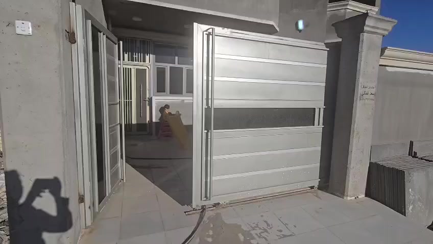 سلام عليكم خوان يتوفر منزل الاجار في مجمع سات سعر 350 ستفسار نتصال برقم ***********
