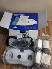 روبوت تنظيف الزجاج • خزان ماء • بخاخ