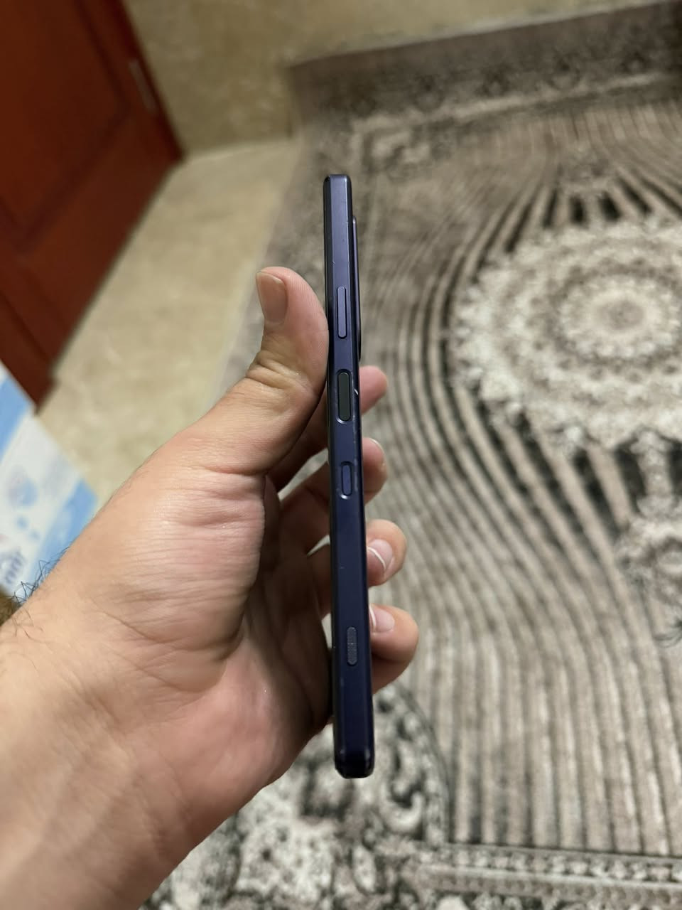 Sony xperia 1mark3 5g
سۆنی ئێکسپێریا ١ مارک ٣ بۆ فرۆشتن مۆبایلەکە کەمەک ئیتارەکانی شوختی هەیە لە رەسمەکە دیارە شاشەی بێ تەبعە خاوێنە  ٢٥٦ گێگایە رام ١٢ یە سناپ دراگۆنی ٨٨٨ لەسەرە بۆ گەیمینگ و کاری قورس دەبێ شاشەی ١٢٠ هێرتزە 4k یە ئەمۆلیدە کامیرەی 4k یە مۆبایلەکە نەکرایتەوە بەشەرتە سعری ٢٢٥ هەزارە لە هەولێرم 

سوني اكسبريا ١مارك٣ للبيع جهاز ٢٥٦ كيكا و رام ١٢ شاشه ١٢٠ هيرتز 
شاشه 4k اموليد معالج قويه سناب دراكون ٨٨٨ كامرات 4k باقي مواصفات معروفه الشاشه بدون طبع مابيها طبع مامفتوح سعر٢٢٥ الف و مكاني اربيل


**إذا كنت صاحب هذا الإعلان وتريد حذفه لأي سبب، رجاءا أرسل رسالة إلى الدعم الفني**