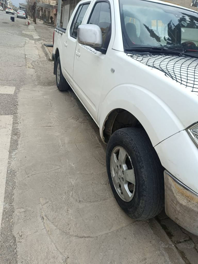 📣 بۆ فرۆشتن نەڤارا ( Navara)  پاک
 * مۆدێل: ۲۰۰٨ 📅
 * گێڕ: ئۆتۆماتیک ⚙️
 *دوبەی (دوو بەشە لێزەری دوبەیە) 🌍
 *  گێڕ و مەکینە بەشەرت و زۆر بێ کێشەیە 🛠️
 *  حیزام بۆیاغە لەسەر ساغی (بێ لێدران و وەرگەڕان) ✨
 *  کوشنەکانی و ناوەوەی زۆر پاک ڕاگیراوە 🛋️
 * نرخ: ٥۳ وەرەقە و محامەلە 💵
بۆ پەیوەندی و بینینی سەیارەکە:
 ڤایبەرو وەتس ئەپی لەسەرە 📞💜💚
   [0750 *153 1759] 📞
*شوێن[قەڵادزێ] 📍 بشدار, السليمانية


**إذا كنت صاحب هذا الإعلان وتريد حذفه لأي سبب، رجاءا أرسل رسالة إلى الدعم الفني**