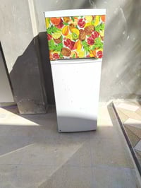 ثلاجه • نظيفه • زعفرانيه شارع معهد