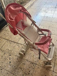 عربانة • قوية • بحاجة غسيل