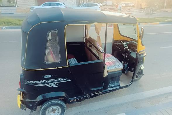 تكتك تكتك للبيع مديل 21 بشهر 9 تكتك رقم وسنويه نضيف تكتك بلاديه لا معجون ولا صبغ مكينه جديده كهربائيات كلهه شغاله اي نقص مابيهه تكتك سعرهه 6250وبيهه مجال قليل مكاني بصره تقاطع العسكري ***********
