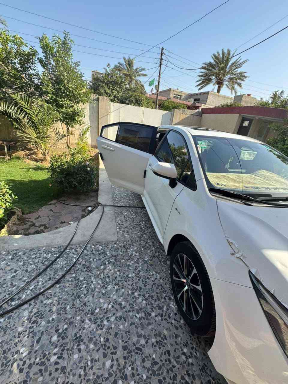 كورله هايبرد مديل ٢٠٢٥ فوال موصفات ماشيه ١٩الف السعر ١٤٠ اي ستفسار ***********
