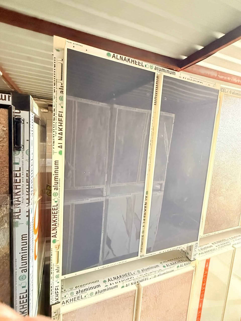 ✨ تريد ترتيب وفخامة بمدخل بيتك؟ ✨
جزامة الألمنيوم بلكامل تسكام
✔️ بوري صيني ألمنيوم عالي الجودة
✔️ رفوف الالمنيوم 
 ✔️ظهر الجزامة الالمنيوم 
✔️ 4 خانات

📏 القياسات:
ارتفاع متر / عرض 80 سم / عمق 30 سم

💰 الشريقات, صلاح الدين


**إذا كنت صاحب هذا الإعلان وتريد حذفه لأي سبب، رجاءا أرسل رسالة إلى الدعم الفني**