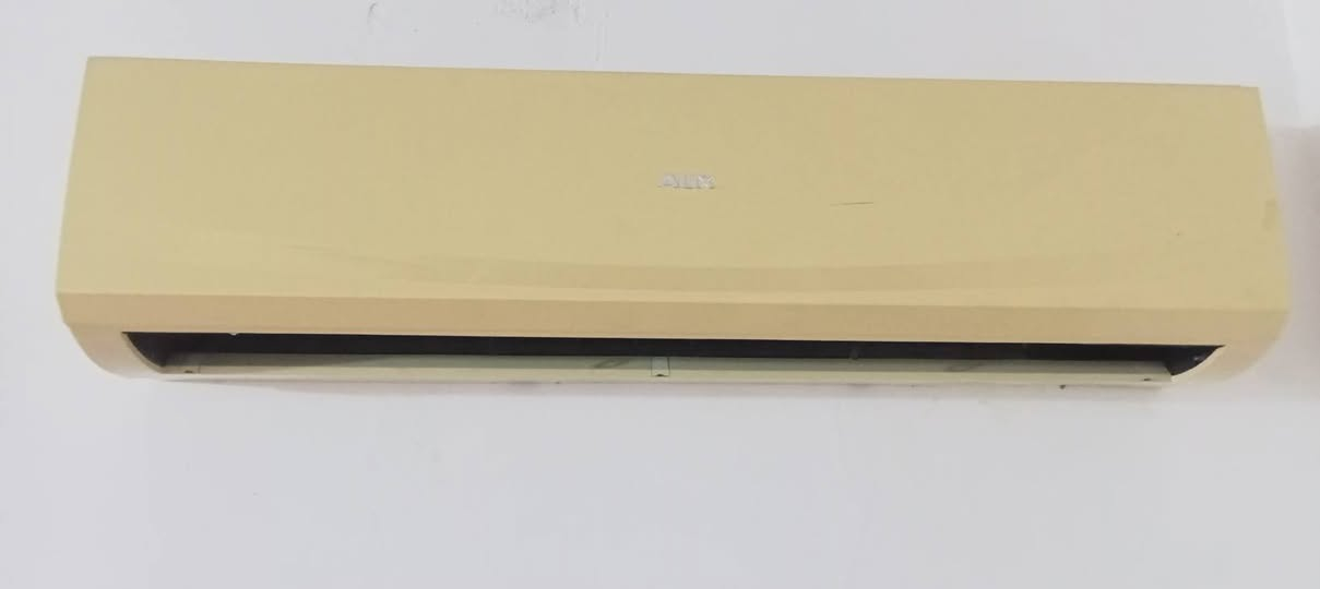 السلام عليكم 
عندي أغراض بيت للبيع بسبب الانتقال من مكان لاخر حاجات بيت ونضيفات ع الفحص مكاني شهداء


**إذا كنت صاحب هذا الإعلان وتريد حذفه لأي سبب، رجاءا أرسل رسالة إلى الدعم الفني**