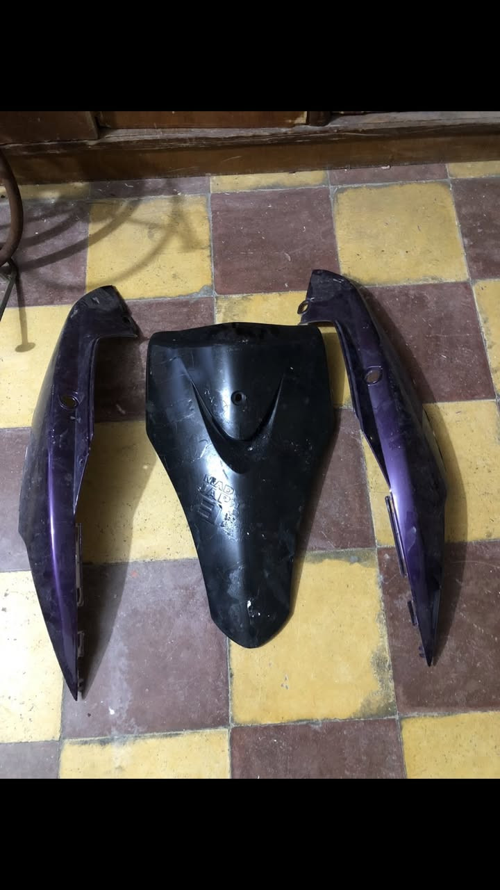 سلام عليكم غراض ماكس للبيع اكو يرهم عدله وكو يرهم قجمه كفرات كزوز سله سكان ستانات ولباقي موضح بصور اسعار مناسبه  مكاني بصره قرنه***********
