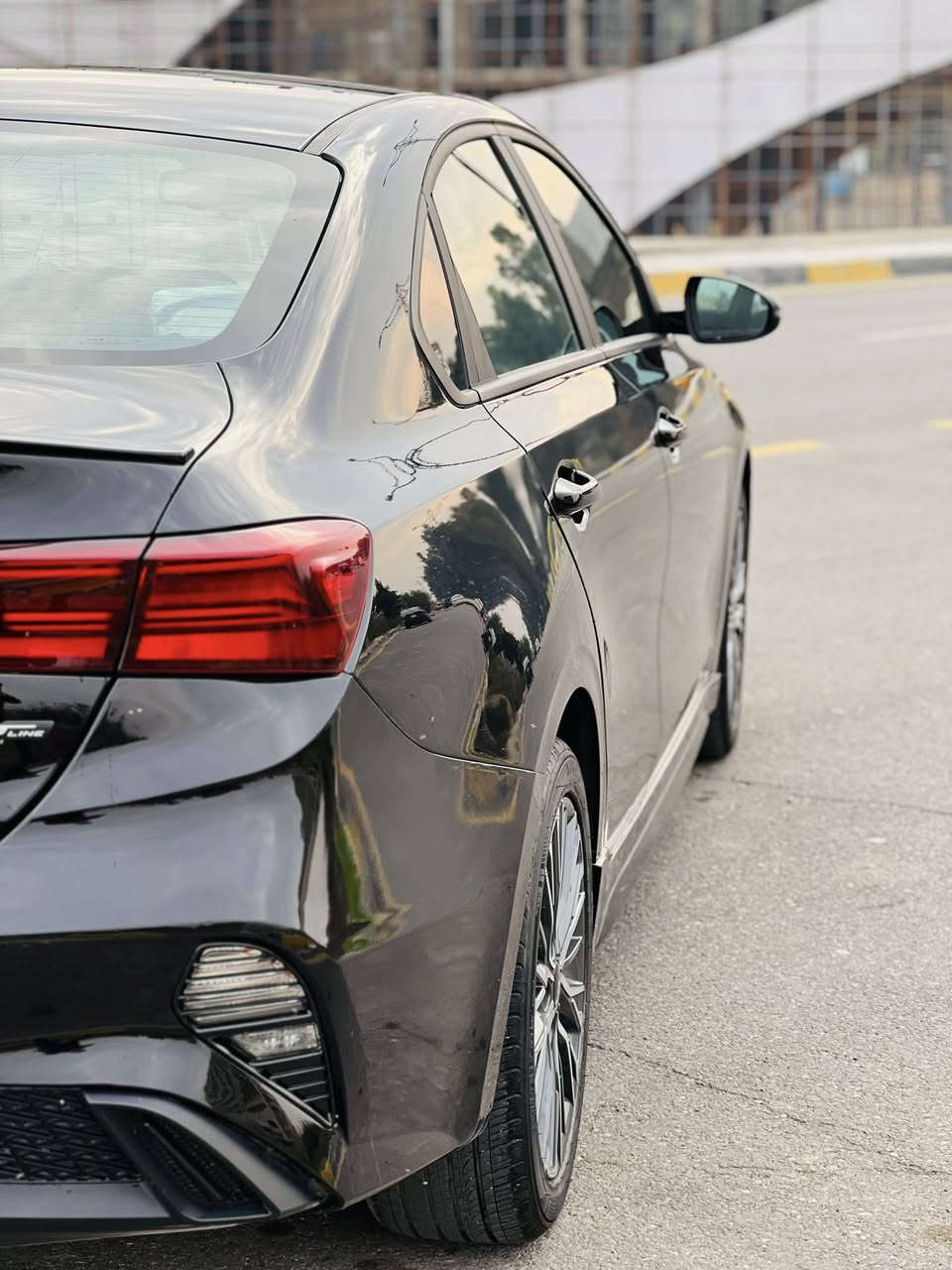 للبيع فورتي 2024 جيتي لاين
ماشيه 12ميل بلاصبغ فقط بيها تعديل بارد 
رقم اربيل هزه وسنويه كلو جديد 
السعر 170 بيها مجال 

رقم الهاتف ***********
