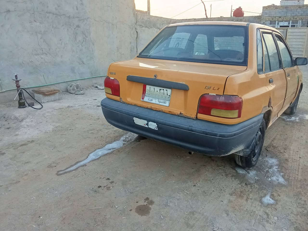 موديل 13رقم  قادسيه الماني محرك وكير وتخم تاير حداديه شواصي نضيفات  غرفه حلوه كهربايهت كله شغاله  بس  خياس  شوفت عينك بيع  بدون راعي قفل ب11ورقه
***********0امكاني  لديوانيه فضاء شاميه
