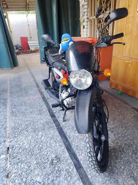 يا الله دراجه بوكسر للبيع  2023
الدراجه مرقمه بسمي تحويل ثاني يوم السعر مليونين ٥٠٠ 
مكاني بغداد البلديات 
*********** متواجد واتساب
