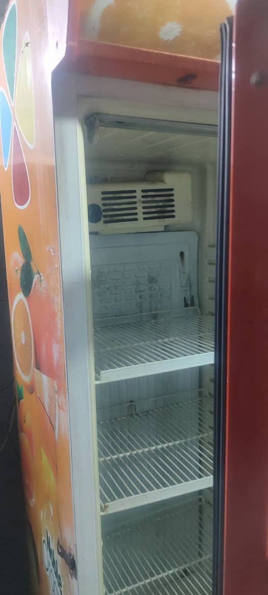 سلام عليكم حبايب براد جديد مستخدم سنه تقريبن او سنتين تبريد خير من الله السعر 150 وبي مجال حك الجيه بابل محاويل قريت البعلوان متواجد خاص وهذا رقمي ***********
