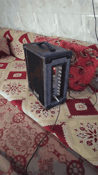 جهاز ملاليه نوع صوت الفدك يشتغل على الكهرباء وعالشحن السعر 80 الف يوجد...