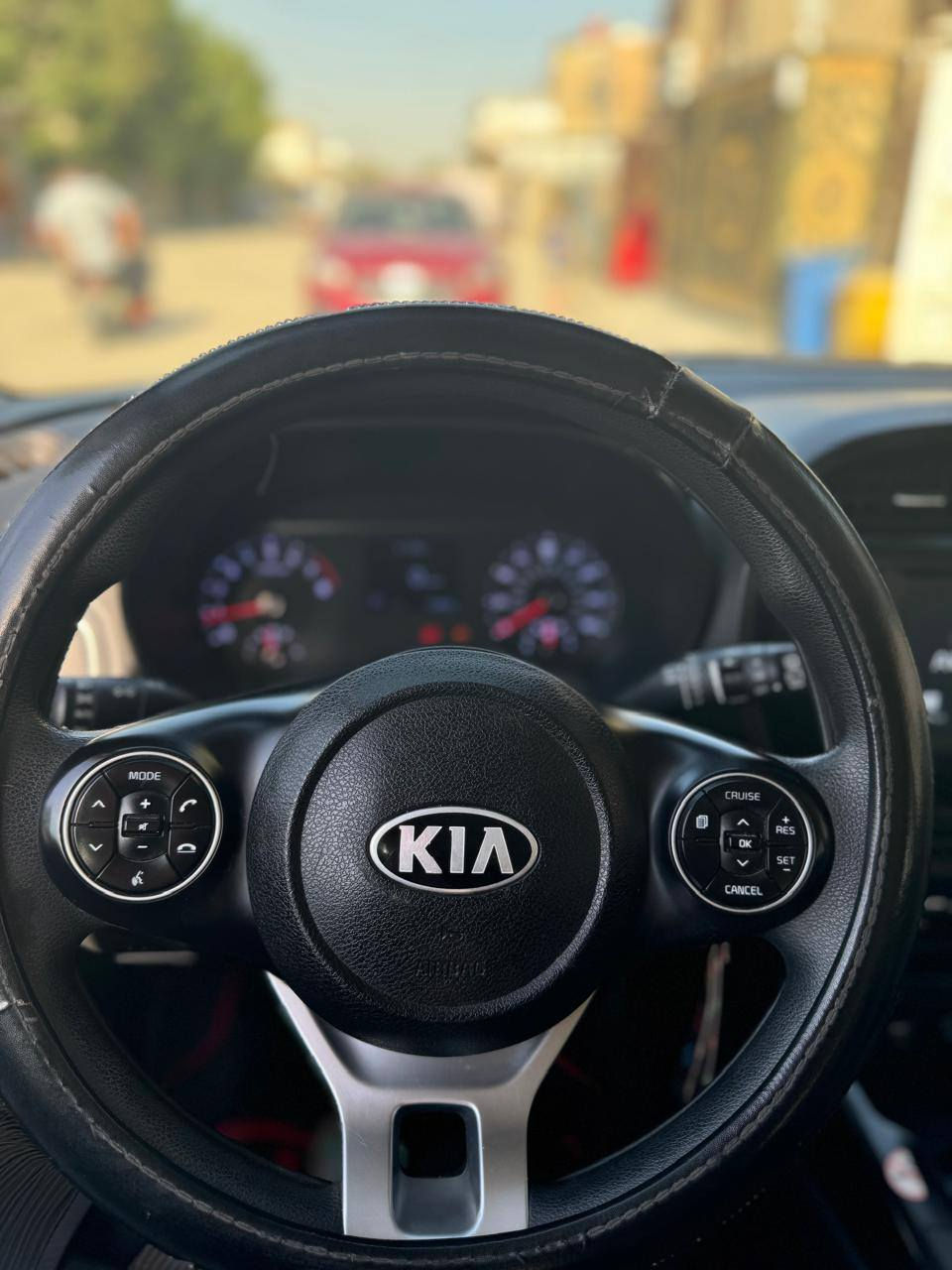 السلام وعليكم من رخصه الادمن صول للبيع ٢٠٢١ حادثه كما بين بل نشر فقط دعاميه باسمي تحويل  مباشر السياره ع بلاد مكفوله من الصبغ موصفات s نص فول محرك 2000 كامره رادار جانبي توقف ذاتي تحديد المسار ماشيه 62 السعر 145 وبيها مجال للطيبين مكان السياره بغداد،،، *********** يوجد واتساب
