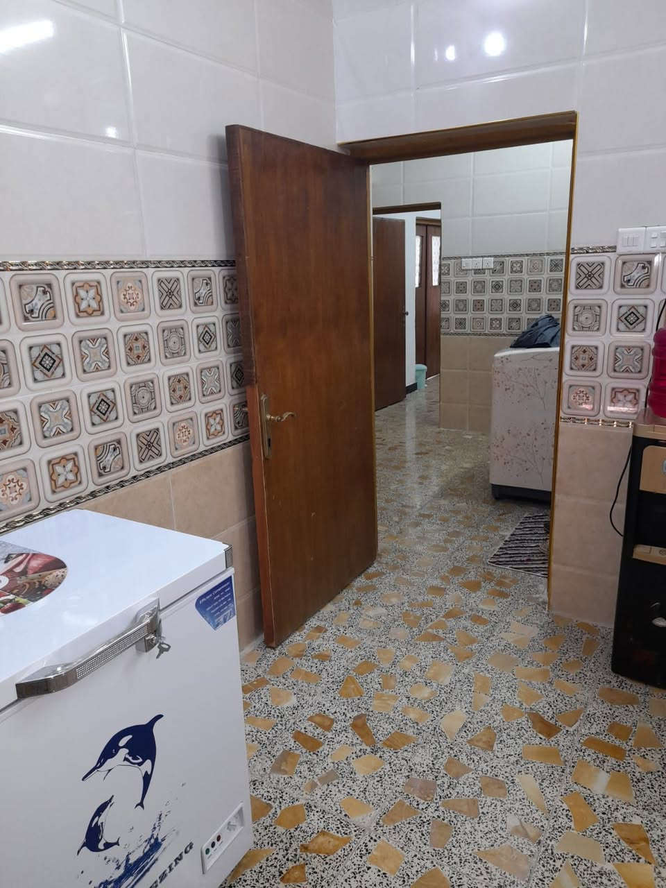 عقار تجارى للبيع مساحة ٢٠٠ م مسلح طابقين كله بناء كلاسك قديم حي الجهاد شارع الإطفاء خلف الالعاب
شارعه عرض ٢٠ قرب سنتر الحسنين  ابيع سعر قطعة أرض تريد ١٠٠ او ٢٠٠ 
البيت باسمي بدون دلال مباشر
الاستفسار ***********
