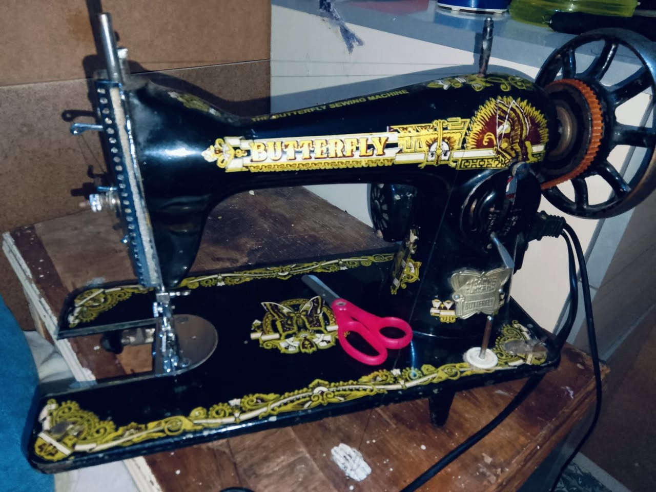 مكتبة خياطه بس مكينه من غير ميز سعر ٥٠


**إذا كنت صاحب هذا الإعلان وتريد حذفه لأي سبب، رجاءا أرسل رسالة إلى الدعم الفني**