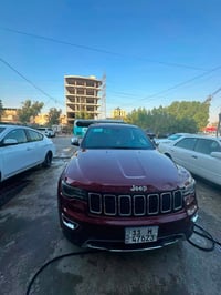 جيب كراند شيروكي حادثه مرفوق بلصور فقط جاملغ وبنيد بدون دواخل  واكو صد...